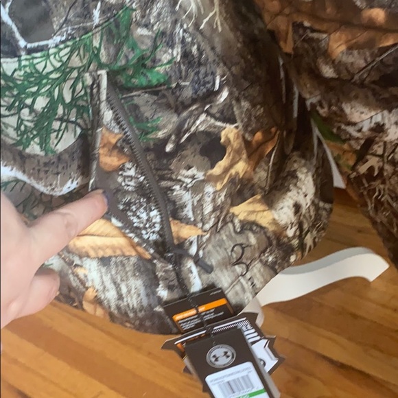 Realtree jacket - Picture 4 of 7